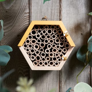 B&M Hexagon Bee House - Yellow